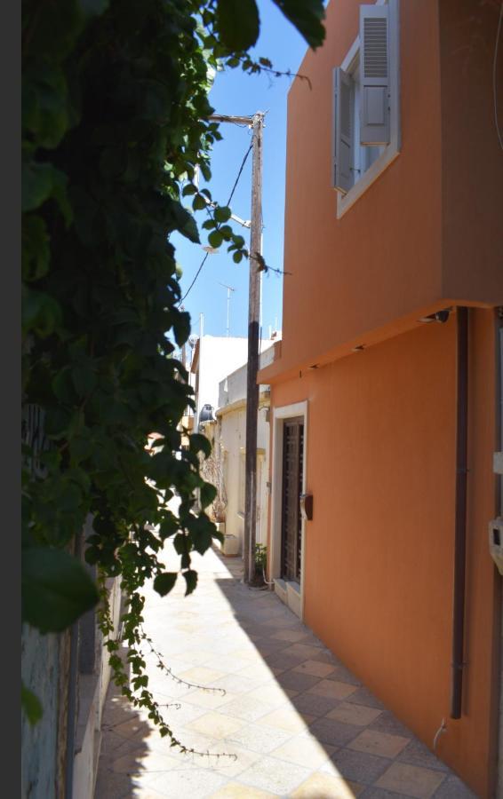 Candia Strada Esterno foto